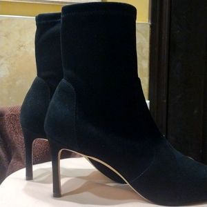 Stuart Weitzman suede booties - black